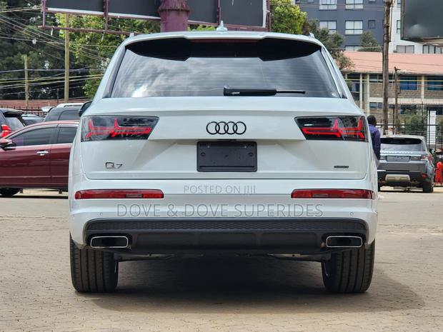 Audi Q7 2.0T Premium AWD quattro 2018 White
