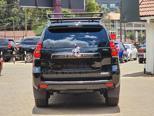Toyota Land Cruiser Prado 2019 Black