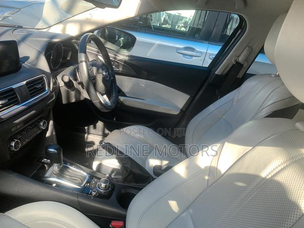 Mazda Axela 2018 Black