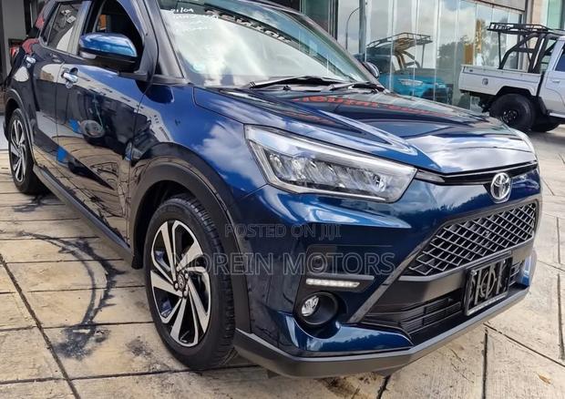 Toyota Raize 2020 Blue
