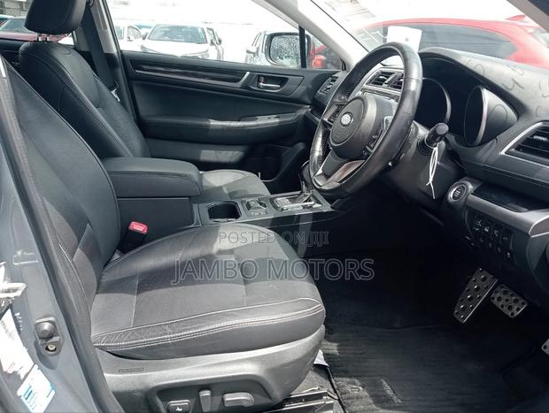 Subaru Outback 2.5i Premium AWD 2019