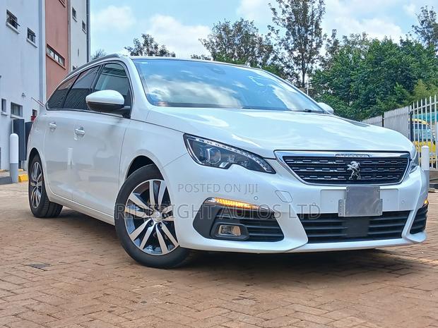 Peugeot 308 2018 White
