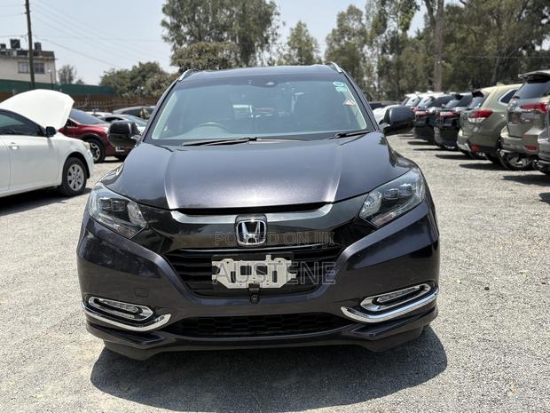 Honda Vezel 1.5 Hybrid 2WD 2018 Gray