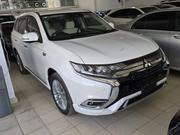 Mitsubishi Outlander 2018 White for sale