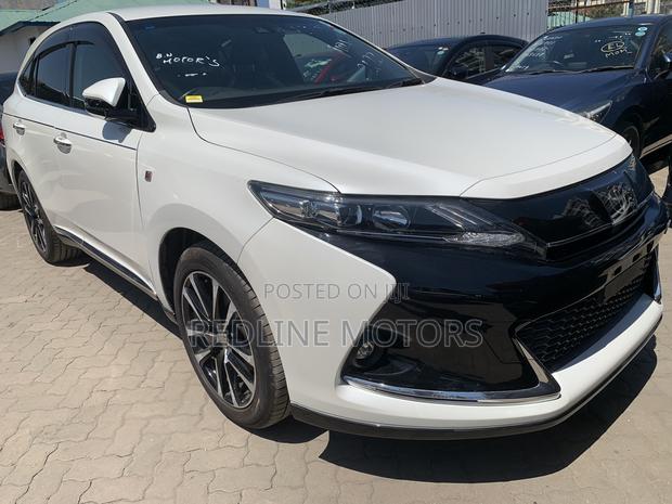 Toyota Harrier 2.0 Turbo 2018 Pearl