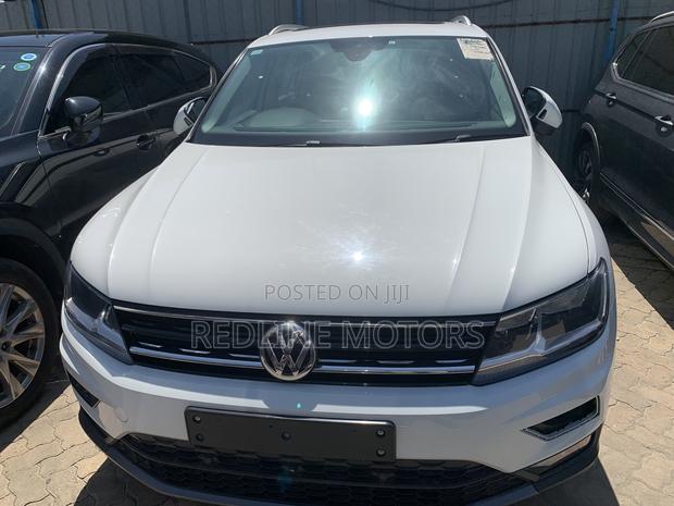 Volkswagen Tiguan 2.0T SE FWD 2018 White