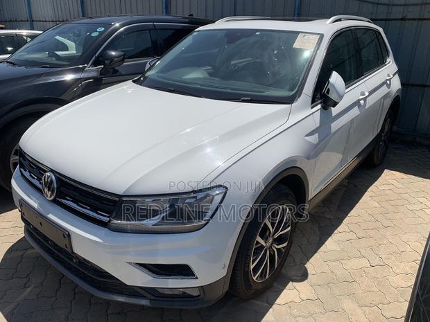 Volkswagen Tiguan 2.0T SE FWD 2018 White