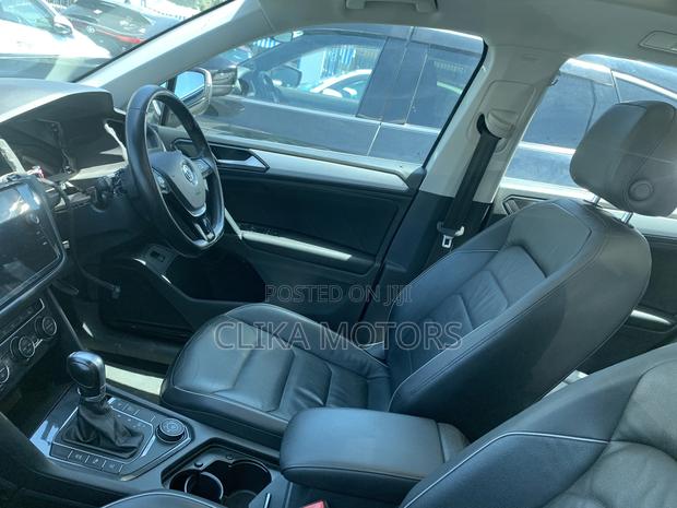 Volkswagen Tiguan 2.0T SE FWD 2018 White