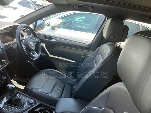 Volkswagen Tiguan 2018 Silver