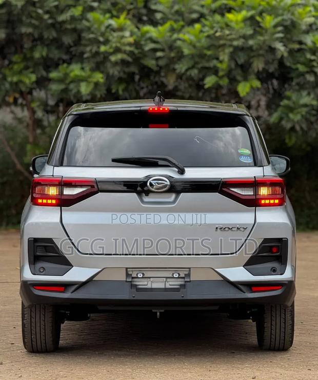 Daihatsu Rocky 2019 White