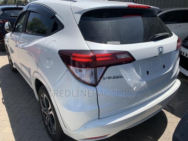 Honda Vezel 1.5 Hybrid 2WD 2018 White
