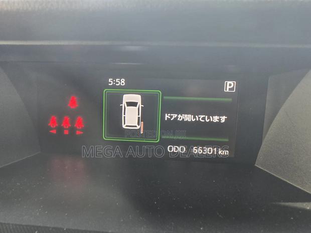 Toyota Roomy 2018 Black