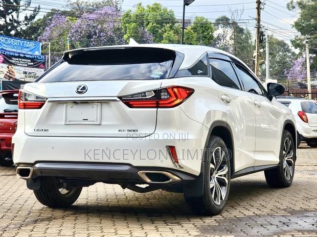 Lexus RX 300 4WD 2018 White