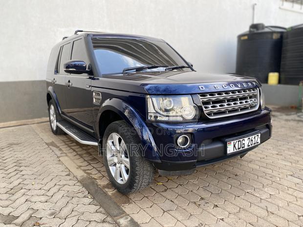 Land Rover Discovery 2015 Blue