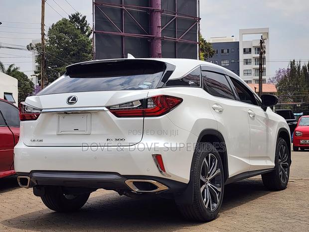 Lexus RX 300 2018 White