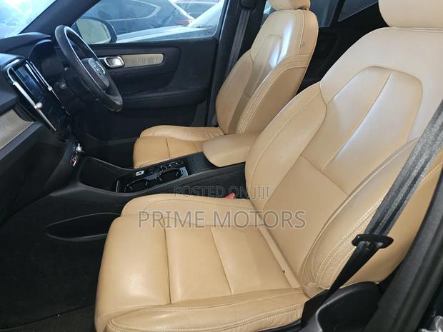 Volvo XC40 T5 Petrol AWD 2018 Gray