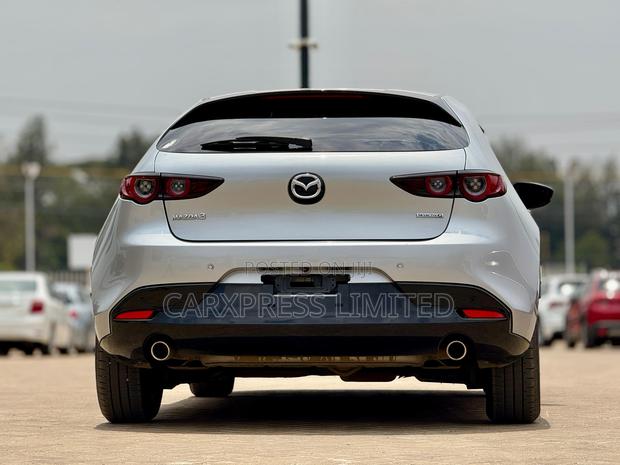 Mazda 3 2019 Silver