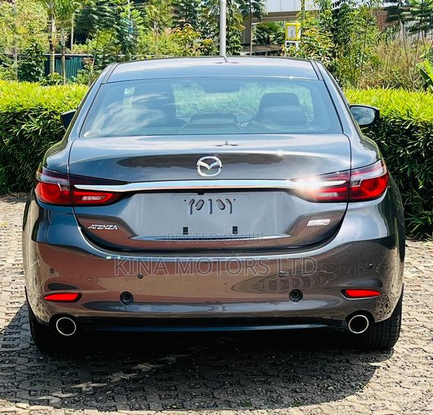 Mazda Atenza 2018 Gray
