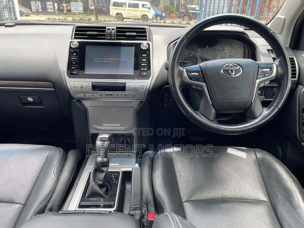 Toyota Land Cruiser Prado 2.8 2019 Brown