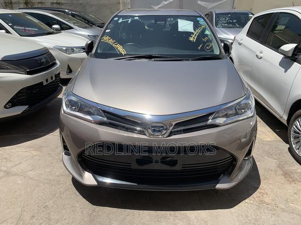Toyota Axio 1.5 Hybrid 2WD 2018 Ivory