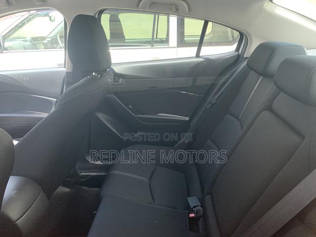 Mazda Axela 2018 White
