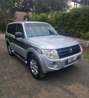 Mitsubishi Pajero 2012 Silver for sale