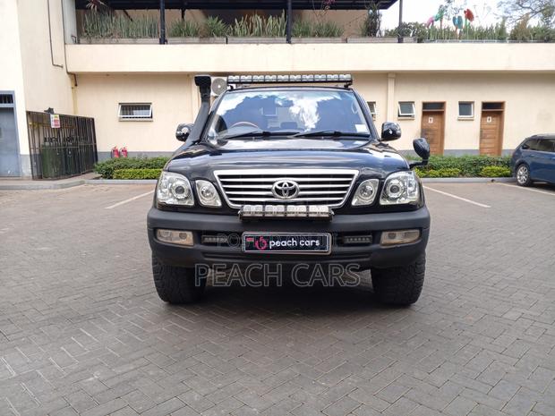 Toyota Land Cruiser 100 4.7 Executive 2006 Black