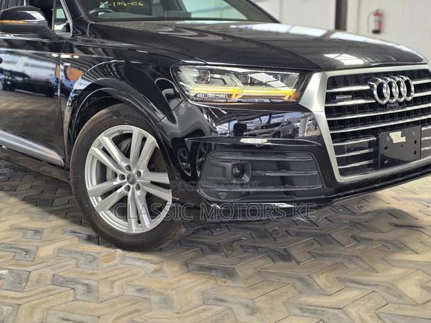 Audi Q7 2.0T Premium AWD quattro 2018 Black