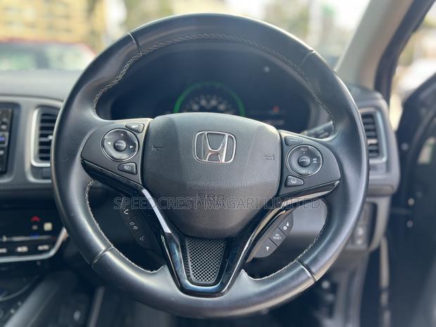 Honda Vezel 2018 Black