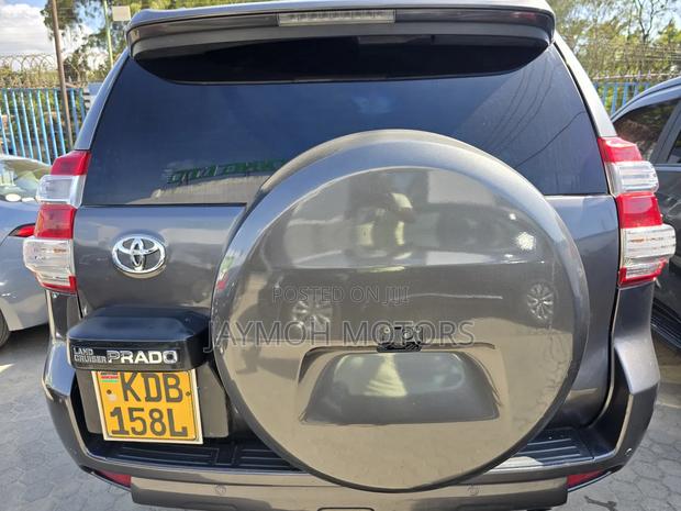 Toyota Land Cruiser Prado 2014 Gray