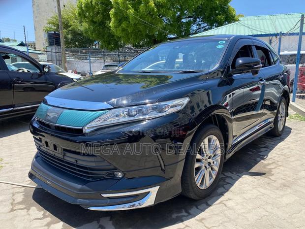 Toyota Harrier 2018 Black