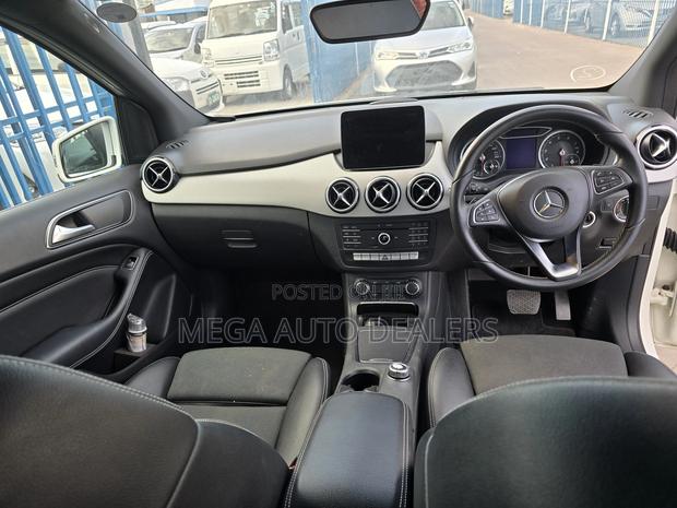 Mercedes-Benz B-Class 2018 White