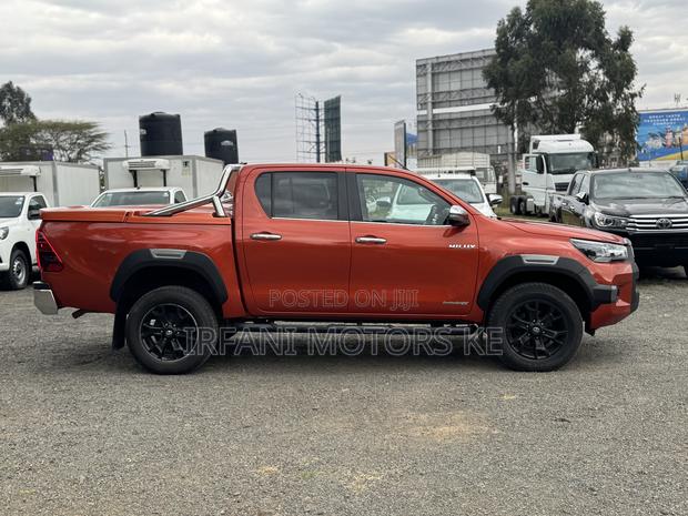 Toyota Hilux Revo Double Cab Deisel 2.4 AWD 2020 Orange