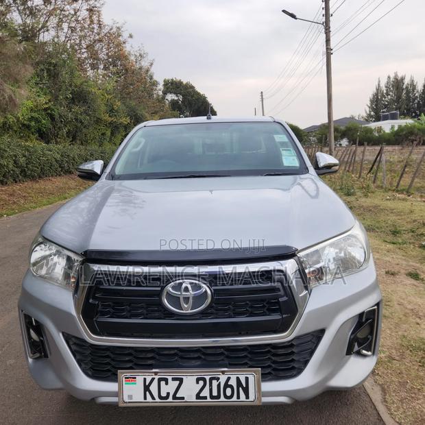 Toyota Hilux Revo Double Cab Deisel 2.8 RWD 2020 Silver