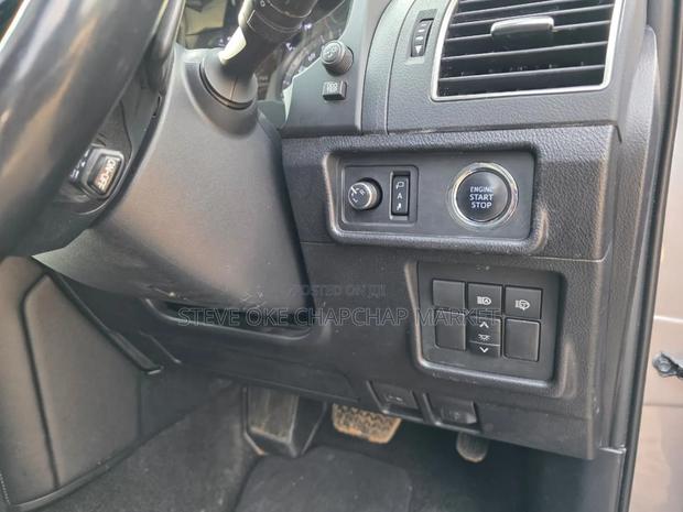 Toyota Land Cruiser Prado 3.0 172hp 2019 Silver