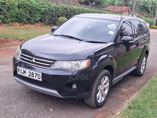 Mitsubishi Outlander SE 2010 Black