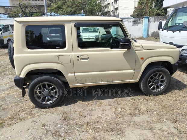 Suzuki Jimny 2019 Ivory