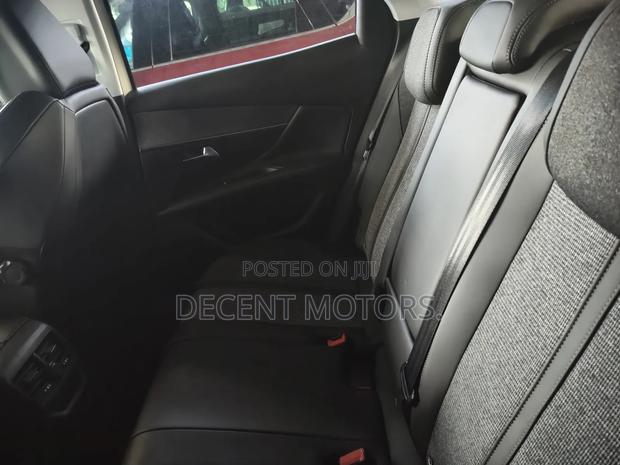 Peugeot 3008 2018 White