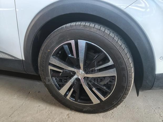 Peugeot 3008 2018 White