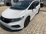 Honda Jade 1.5 Hybrid 2018 White for sale