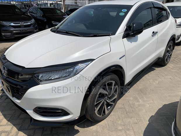 Honda Vezel 1.5 Hybrid 2WD 2018 Pearl