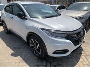 Honda Vezel 1.5 Hybrid 2WD 2018 Pearl for sale