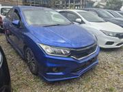Honda Grace 2018 Blue for sale