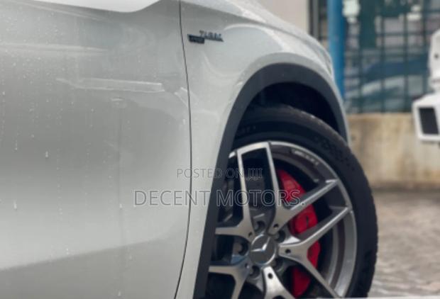 Mercedes-Benz GLA-Class 2018 White