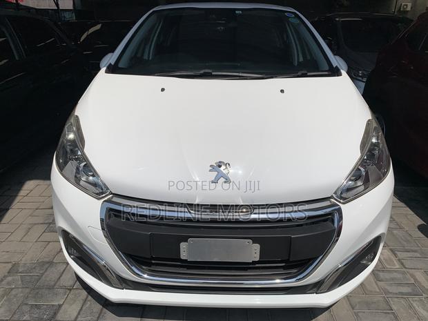 Peugeot 208 2018 White
