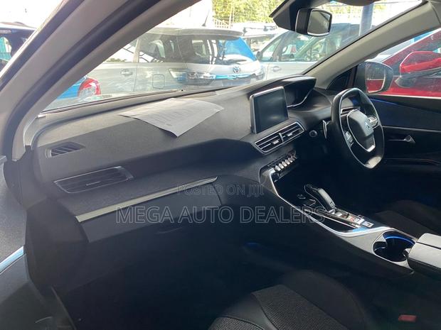 Peugeot 3008 2018 White