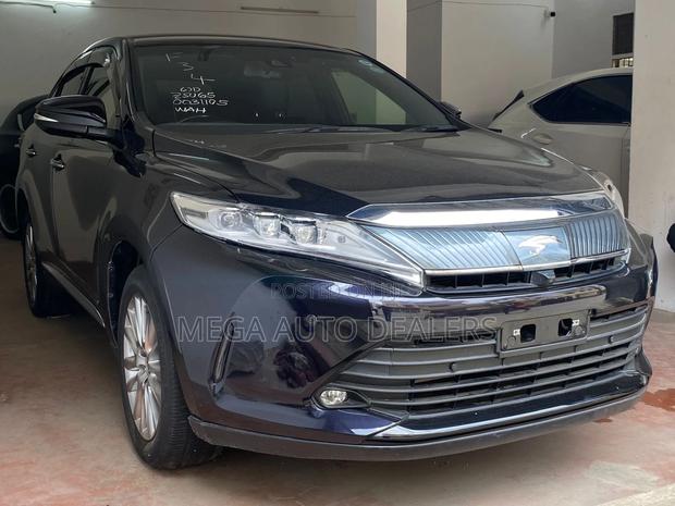 Toyota Harrier 2018 Black
