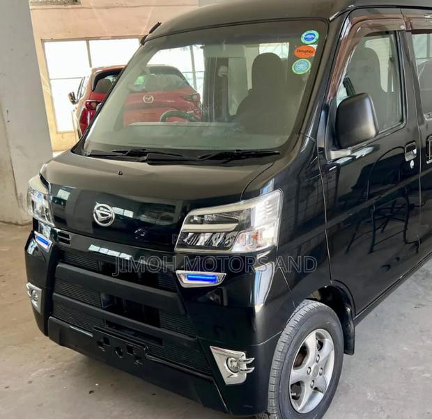Daihatsu HIJET 2018 Black
