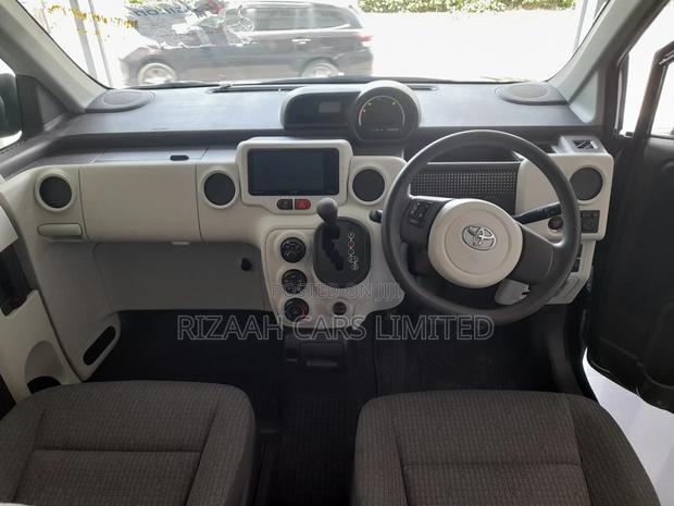 Toyota Spade 1.5 2018 Blue