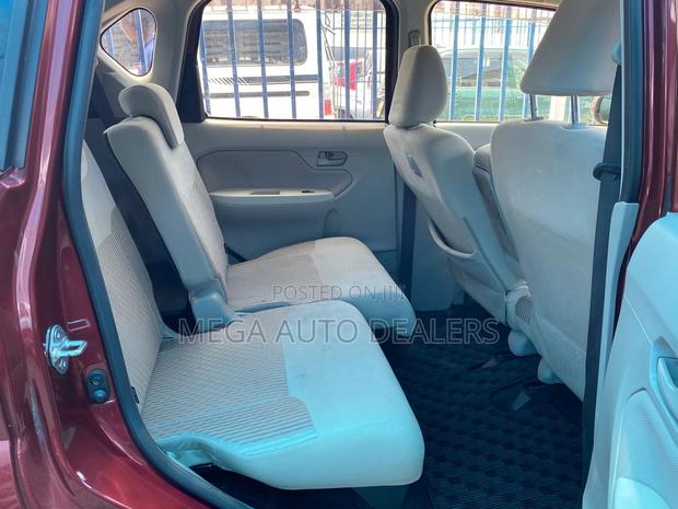 Daihatsu Move 2018 Red